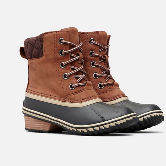 Sorel boots - Picture 2 of 6